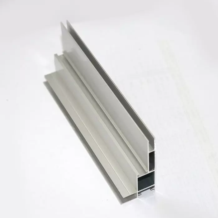 Khung nhôm nhét cạnh