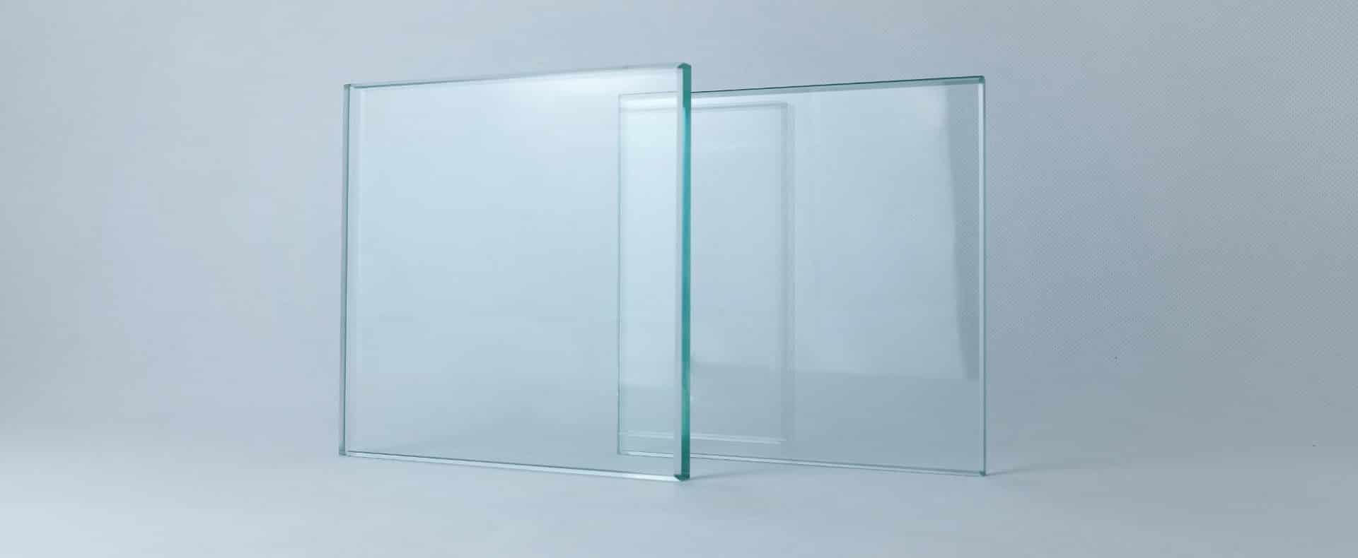 Kính cường lực LED TIGA, vật liệu kính an toàn, hiện đại cho trang trí nội thất.