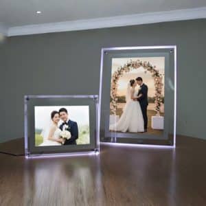 Tranh Điện Mica Khung Viền Trong Suốt