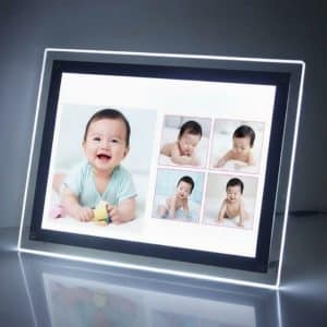 Alternative view of Tranh Điện Mica Khung Viền Trong Suốt